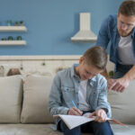 Por qué debes dejar que tu hijo se equivoque (y cómo acompañarlo)